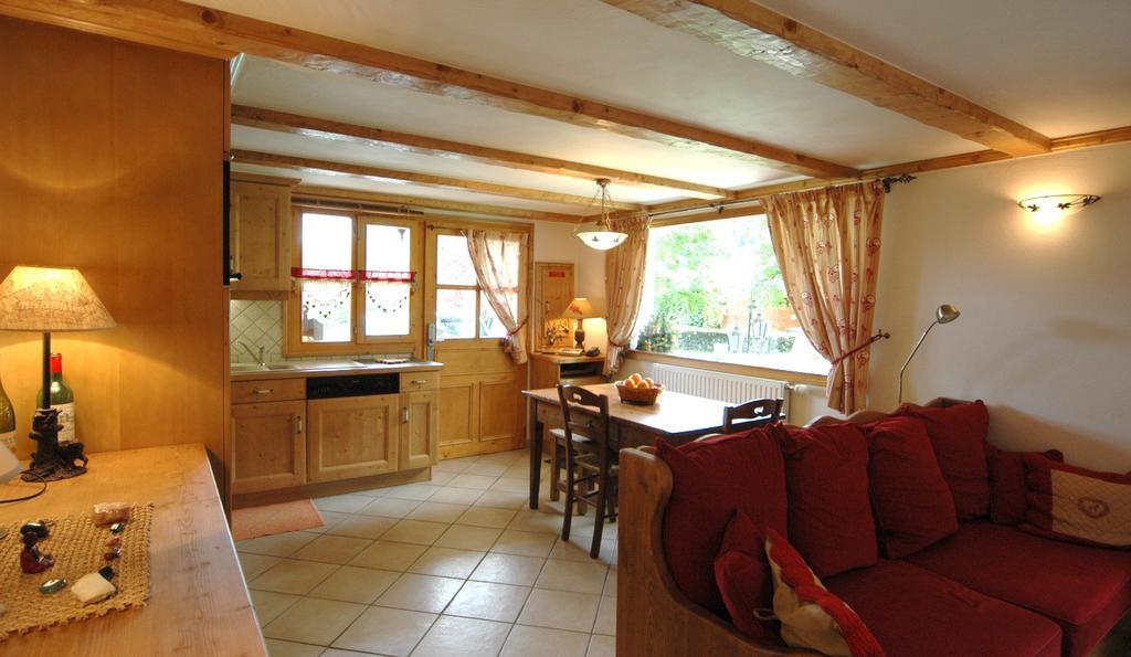 Appart 4 Pers 3 Etoiles Proximite Lac Et Remontees Courchevel Le Praz - Arrayanes Pokój zdjęcie