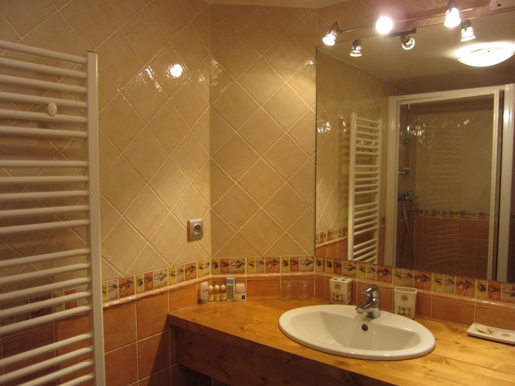 Appart 4 Pers 3 Etoiles Proximite Lac Et Remontees Courchevel Le Praz - Arrayanes Pokój zdjęcie